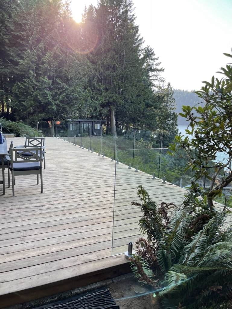 Deck Glass Railing 4