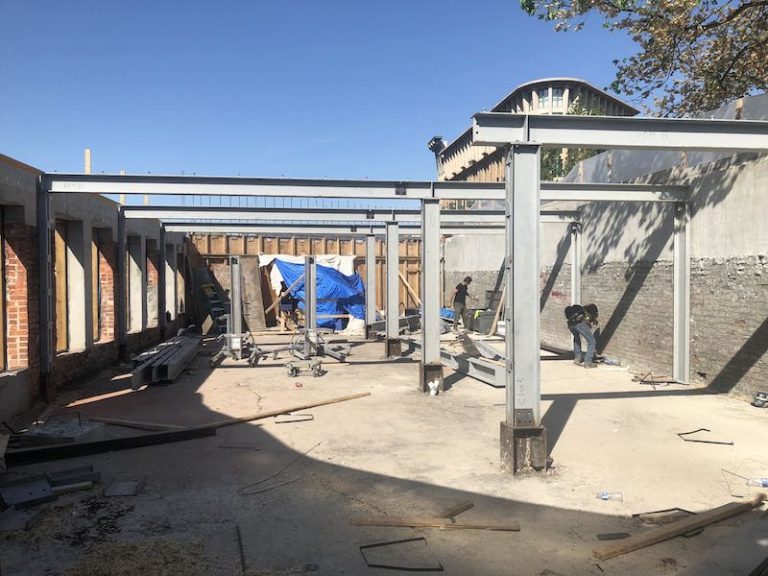 steel structure installation in Vancouver
