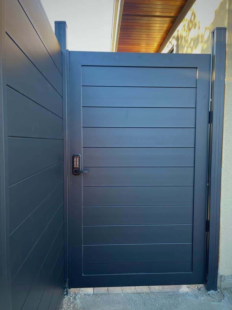 Durawood aluminum gate compress