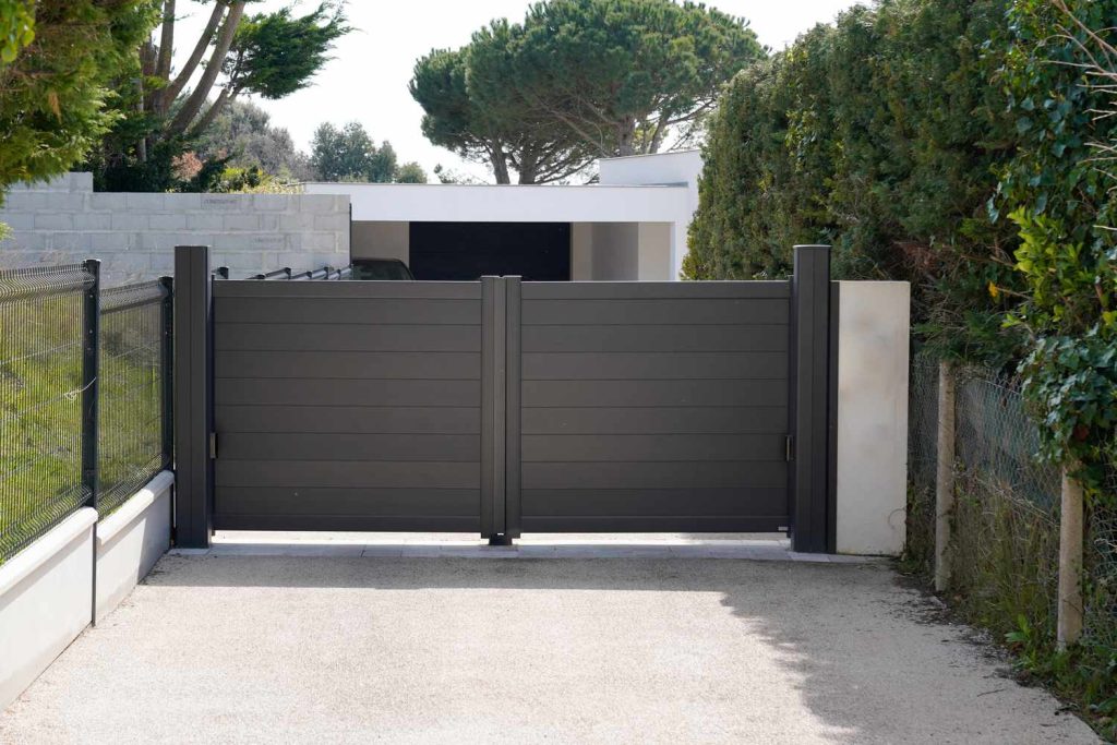 Custom Metal Driveway Gates Fabrication and Installation in Bowen Island