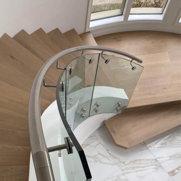 glass railing trends vancouver