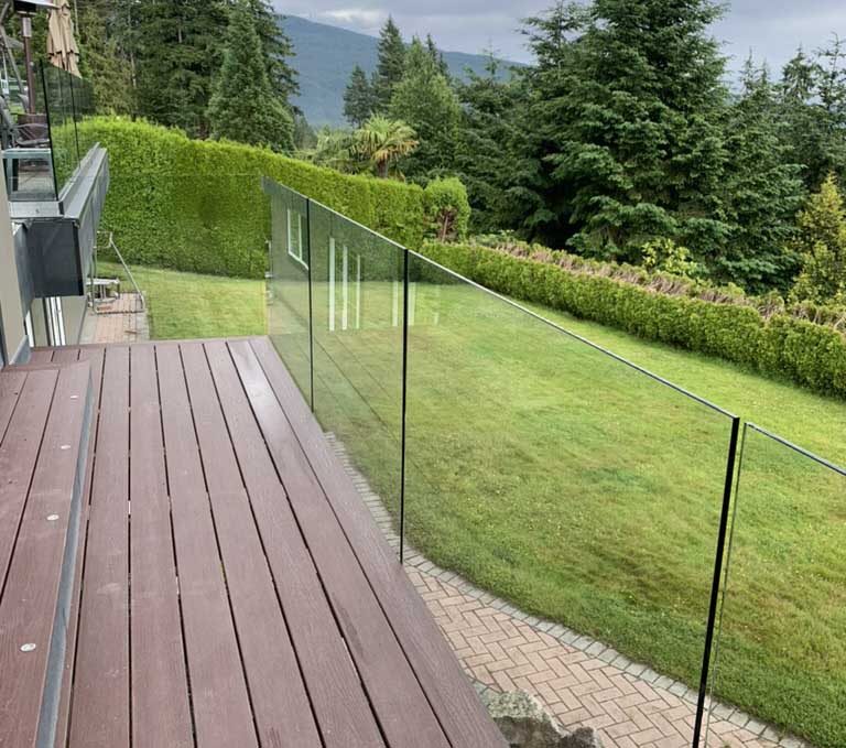 The Best Railing Contractor in Vancouver | Why WEST COAST RAILING Stands Out