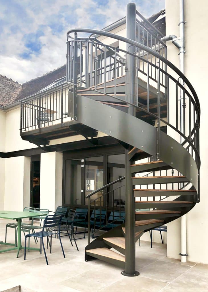 Permits and Building Code Requirements for Installing Circular or Spiral Stairs in Vancouver, BC